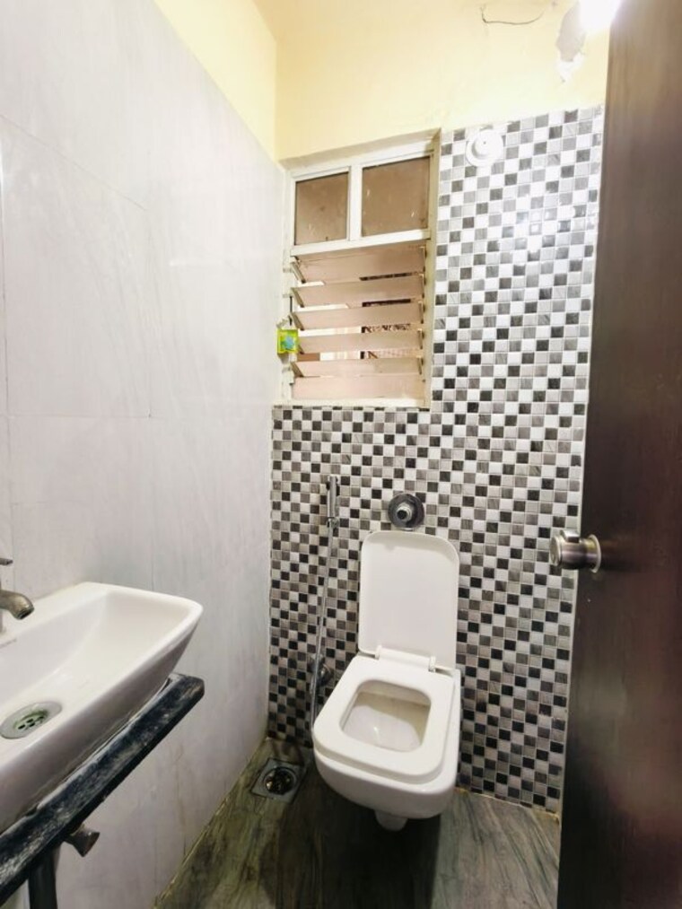 Bathroom, 38-park-majestique 2 Bedroom 1000 Sq.Ft. Apartment In Undri Pune 10649017
