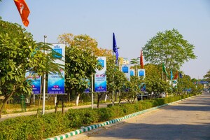  Plot – Garden View at Vatika Infotech City, Thikariya - for Sale