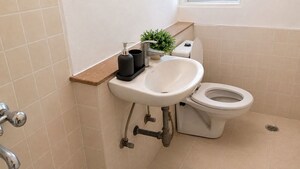 Bathroom in 2 BHK Apartment at Jaypee Greens Jade Apartment, Jaypee Greens – for Sale