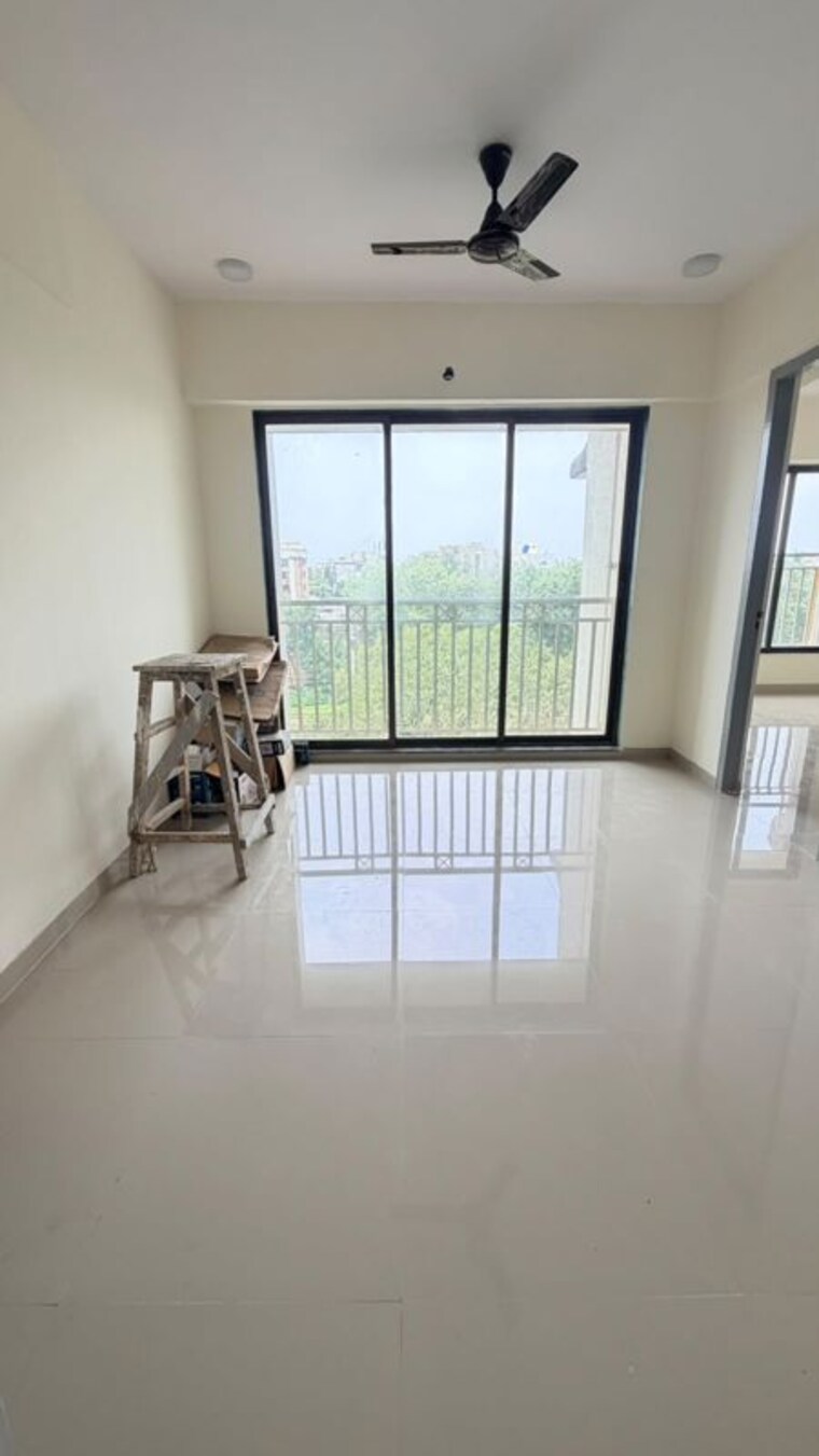 Room, shamik-marvel 2 Bedroom 700 Sq.Ft. Apartment In Vile Parle East Mumbai 10649101