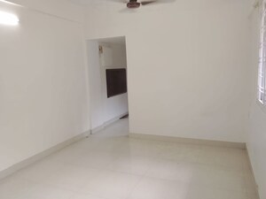 Room in 1 BHK Apartment at Accord CHS, Andheri East – for Rent