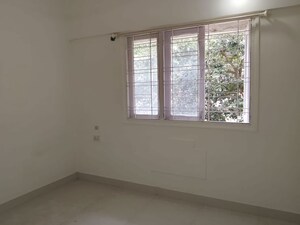 Room in 1 BHK Apartment at Accord CHS, Andheri East – for Rent