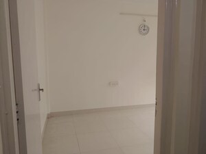 Room in 1 BHK Apartment at Accord CHS, Andheri East – for Rent