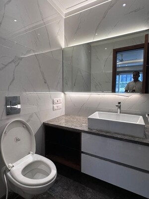 Kitchen in 3 BHK Builder Floor at Safdarjung Development Area – for Sale