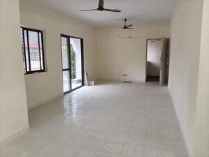 Room in 3.5 BHK Apartment at  Army Welfare CHS, Nerul – for Rent