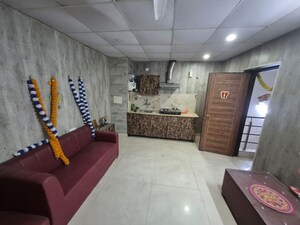 1 BHK Apartment For Sale in Metro Trade Center, Vip Road
