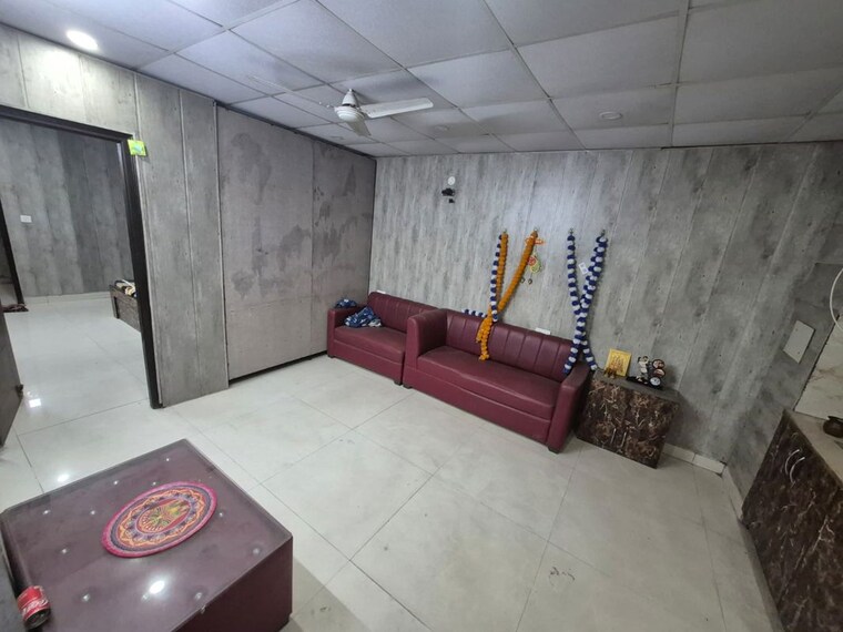 Living Room, metro-trade-center 1 Bedroom 900 Sq.Ft. Apartment In Vip Road Zirakpur 10649159