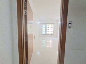 2 BHK Apartment – Entrance View at Rustomjee Azziano Wing K, Thane West - for Sale