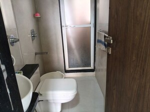 Bathroom in 2.5 BHK Apartment at Tricity palacio, Seawoods – for Rent