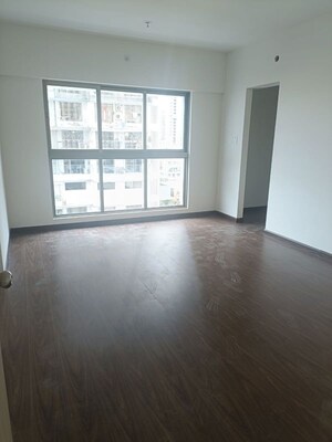 Room in 3 BHK Apartment at Raj Infinia, Malad West – for Sale