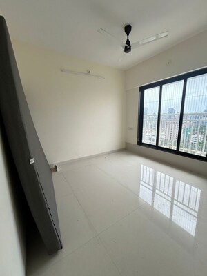 2 BHK Apartment For Rent in Sigma Pearl, Khar West