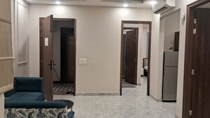 Room in 2 BHK Builder Floor at DLF City Gurgaon, Sector 27 – for Rent