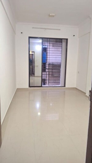 Room in 1 BHK Apartment at Dream House CHS, Ulwe – for Rent