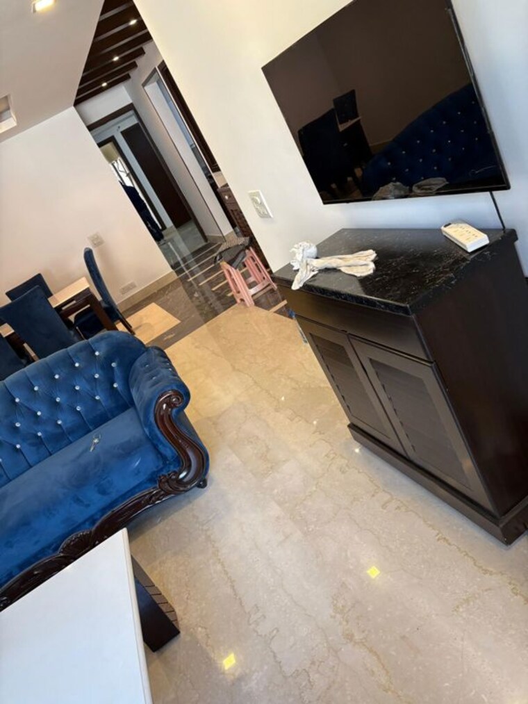 Living Room, greater kailash i 3 Bedroom 2000 Sq.Ft. Builder Floor In Greater Kailash I Delhi 10649280