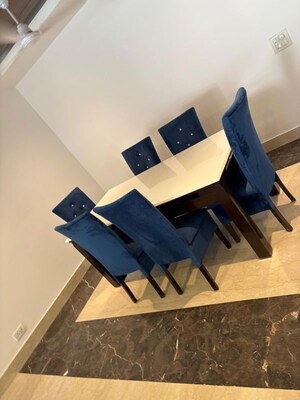 Team Area in 3 BHK Builder Floor at Greater Kailash I – for Rent