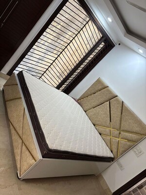 Balcony in 3 BHK Builder Floor at Greater Kailash I – for Rent