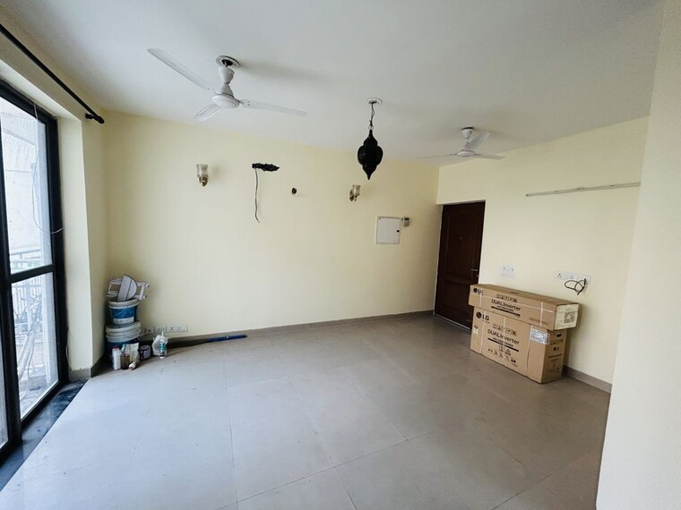 Room, unitech-the-residences-gurgaon 2 Bedroom 1060 Sq.Ft. Apartment In Sector 33 Gurgaon 10649274