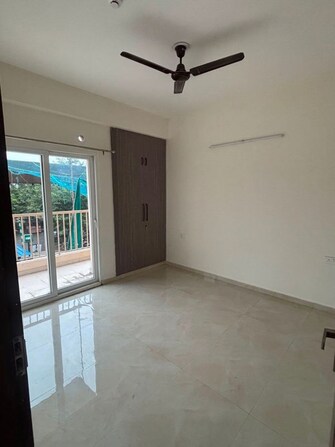 2 BHK +  950 Sq.Ft. Apartment in Nirala Greenshire