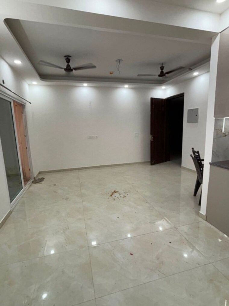 Room, nirala-greenshire 2 Bedroom 950 Sq.Ft. Apartment In Sector 2 Greater Noida Greater Noida 10649306