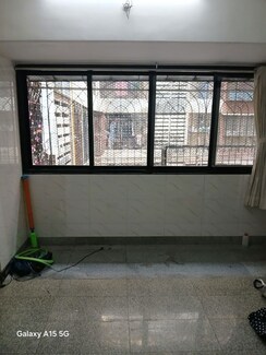 2 BHK Apartment For Rent in Shree Krishna Heights Malad