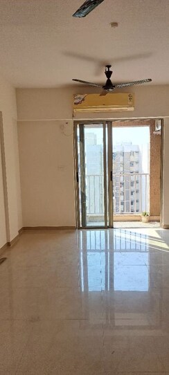 2 BHK Apartment For Rent in Lodha Casa Rio Gold