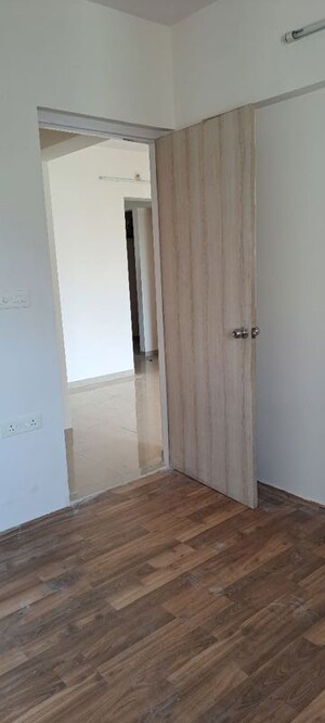 Room in 2 BHK Apartment at Lodha Casa Rio Gold, Dombivli East – for Rent