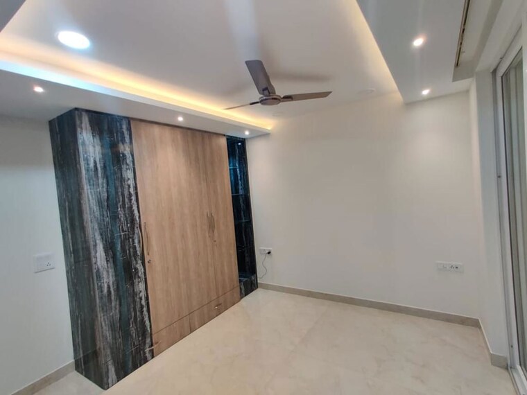 Room, vipul-world-floors 4 Bedroom 2400 Sq.Ft. Builder Floor In Sector 48 Gurgaon 10649320