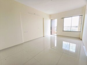 Room in 2 BHK Apartment at Vertical Alcinia, Mohammadwadi – for Rent