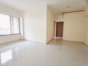 Room in 2 BHK Apartment at Vertical Alcinia, Mohammadwadi – for Rent