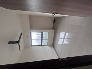 Room in 1 BHK Apartment at Piramal Vaikunth, Balkum Pada – for Rent