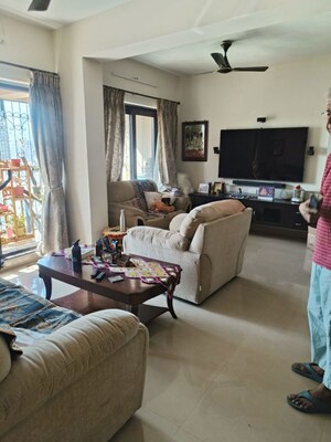 Living Room in 4 BHK Apartment at Matunga West – for Sale