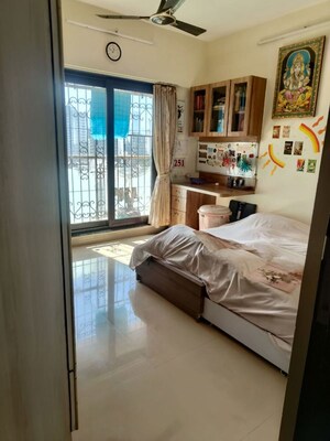 Bedroom in 4 BHK Apartment at Matunga West – for Sale