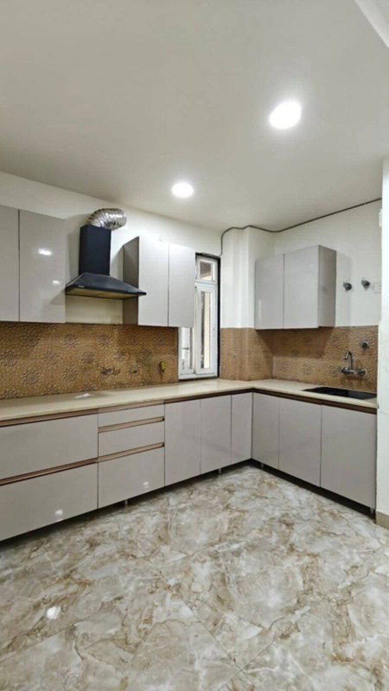 Kitchen, trident-embassy 3 Bedroom 1500 Sq.Ft. Apartment In Sector 1 Greater Noida Greater Noida 10649315