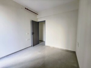 2 BHK Apartment For Rent in Lodha Crown Quality Homes, Majiwada