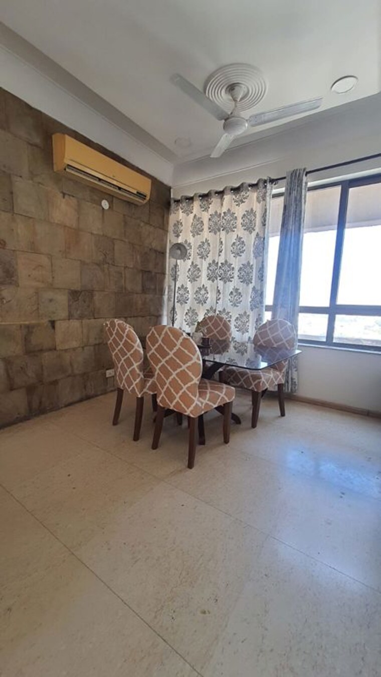 Living Room, unitech-fresco 3 Bedroom 1815 Sq.Ft. Apartment In Sector 50 Gurgaon 10649377