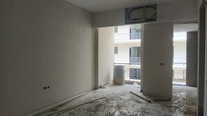 Room in 3 BHK Apartment at Paras The Florett Enqlave, Sector 59 – for Sale