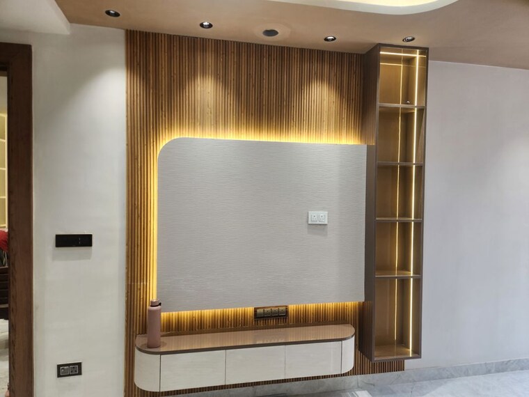 Bedroom, sushant lok i 3 Bedroom 215 Sq.Yd. Builder Floor In Sushant Lok I Gurgaon 10638119