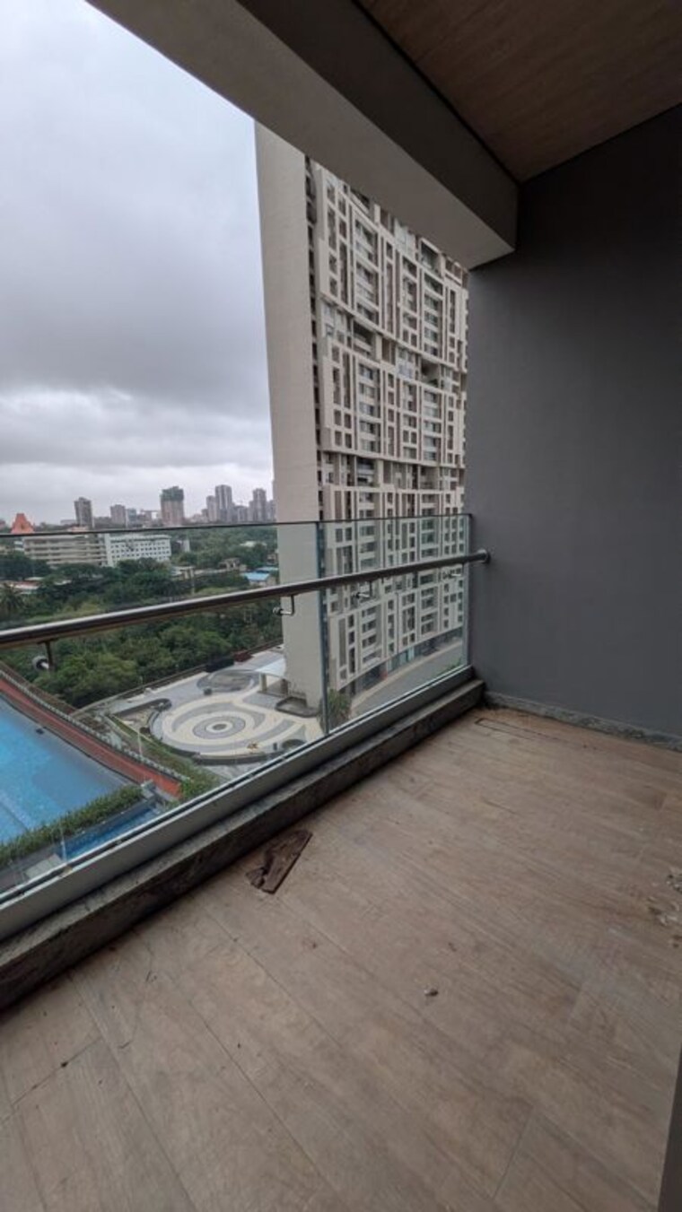 Balcony, prestige-jasdan-classic 2 Bedroom 840 Sq.Ft. Apartment In Mahalaxmi Mumbai 10649427