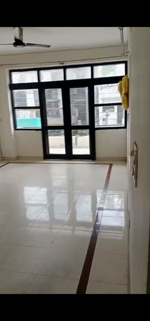 4 BHK Villa For Rent in RWA Apartments Sector 30, Sector 30