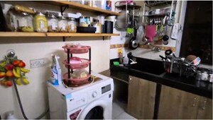 Kitchen in 2 BHK Apartment at Sindhi Society, Chembur – for Sale