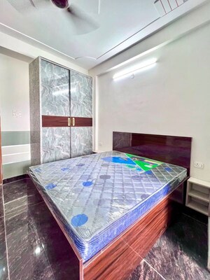 1 RK Builder Floor For Rent in AKD Tower, Sector 14