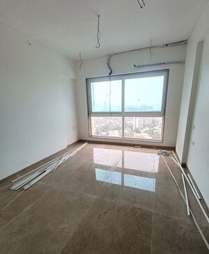 Room in 3 BHK Apartment at 111 Hyde Park, Malad East – for Rent