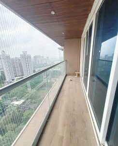 3 BHK +Apartment For Rent in 111 Hyde Park