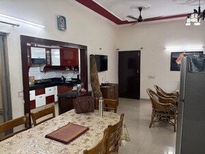 3 BHK Apartment For Rent in Parsvnath Majestic Floors, Vaibhav Khand