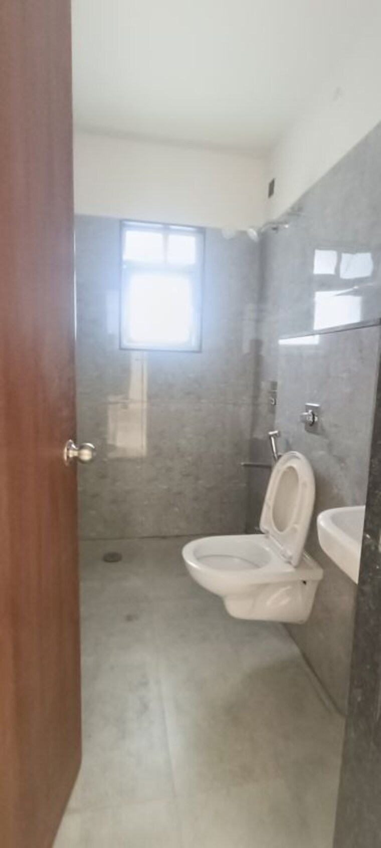 Bathroom, vtp-beaumonde 2 Bedroom 749 Sq.Ft. Apartment In Kharadi Pune 10649537