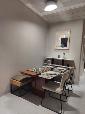 Study Room in 2 BHK Apartment at Prabhadevi – for Sale