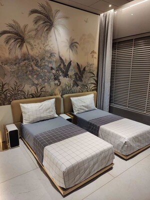 2 BHK Apartment For Sale in Prabhadevi