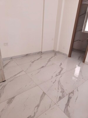 Room in 3.5 BHK Apartment at M3M Soulitude, Sector 89 – for Rent
