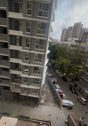 Team Area in 2 BHK Apartment at Rockline The Meridian Towers, Ghatkopar West – for Rent