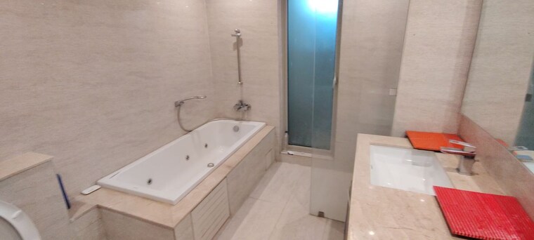Bathroom, one-hiranandani-park-hampton 4 Bedroom 2289 Sq.Ft. Apartment In Ghodbunder Road Thane 10649518